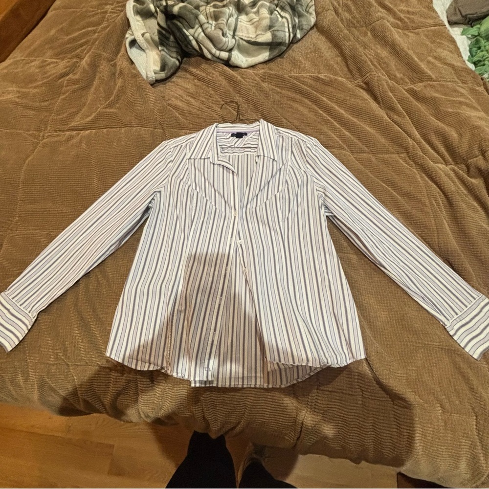 Tommy Hilfiger Women's Blue and White Striped Button Down Shirt